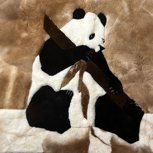 Alpaca Import (made in Peru) Giant Panda Rug for floor or wall. Approx 50”x64”.
